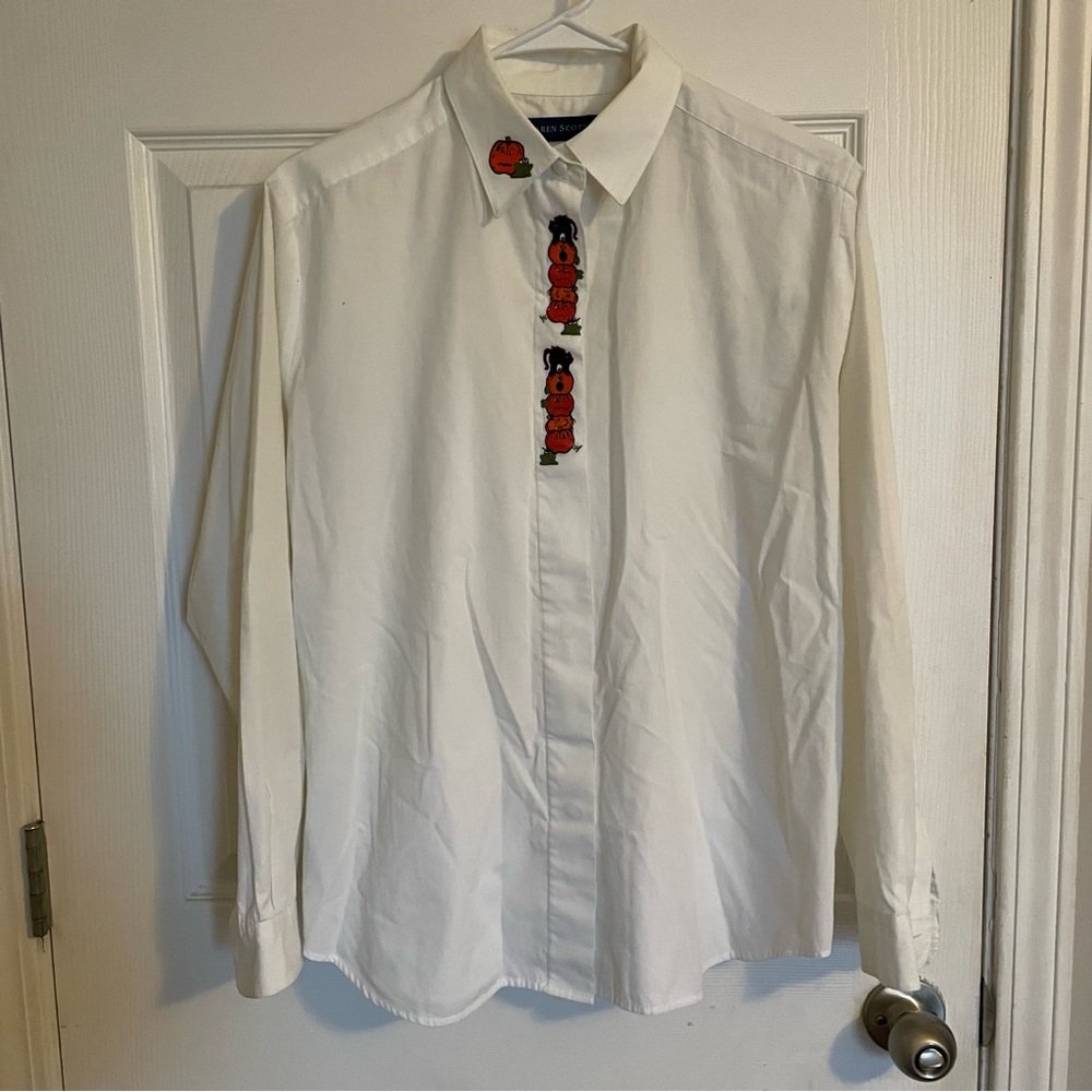 Karen Scott Embroidered Halloween Button-Up